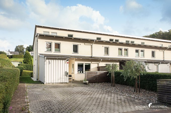 MED0577EBA9CFB14970983CB01C603EBFAD