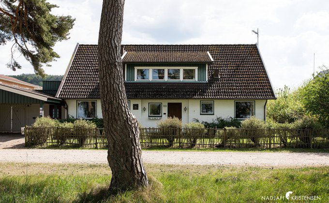 MED143F5BD8C3D2405E9A036378D0FFEAEE