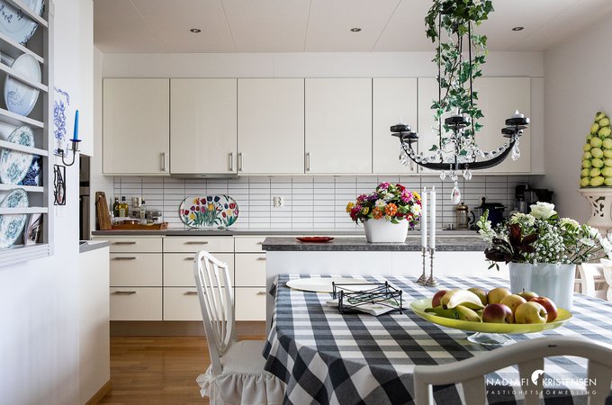 MED148E2C6670FC429DB7FE539927CA1ACA