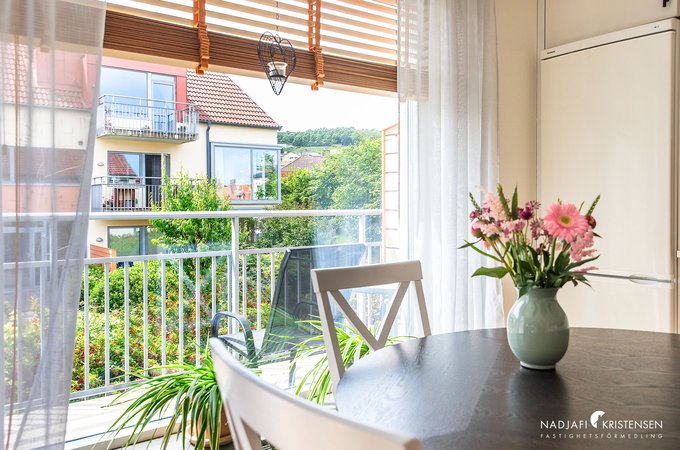 MED196324CCB76C4323B613D389389188FD