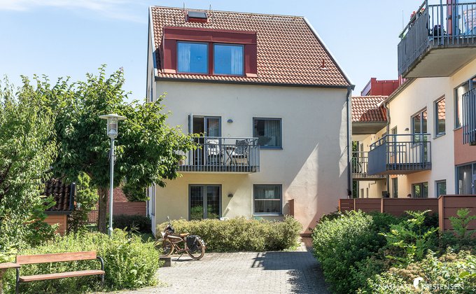 MED2B8E6CF7519149A7A1A627464EC0A676