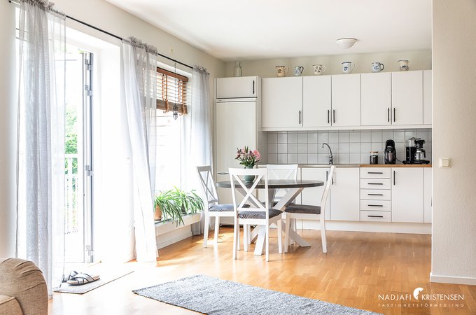 MED2BC8D8B7D55549D895FAA325BB146FD9