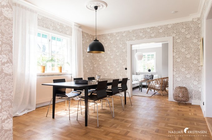 MED33A60EE56AAD48739746F2C1D2365D2B