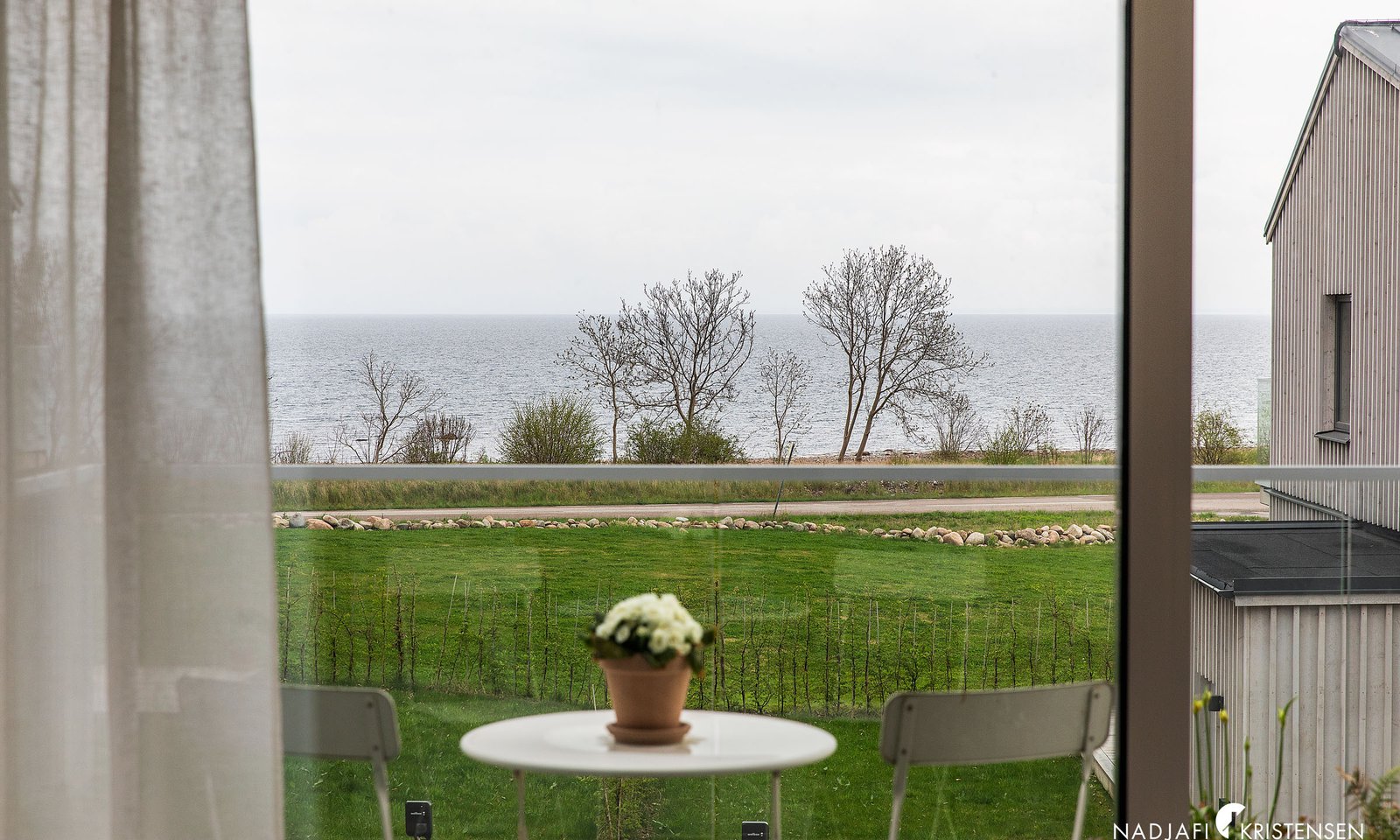 MED42DE8DCB1D254C3A8F2BA1644D742FF3