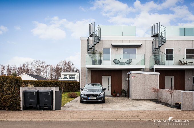 MED5NTV9TJ2PBJ254G29D