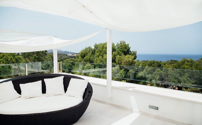 MED6475FD87A9B749968B3B644F661AB696