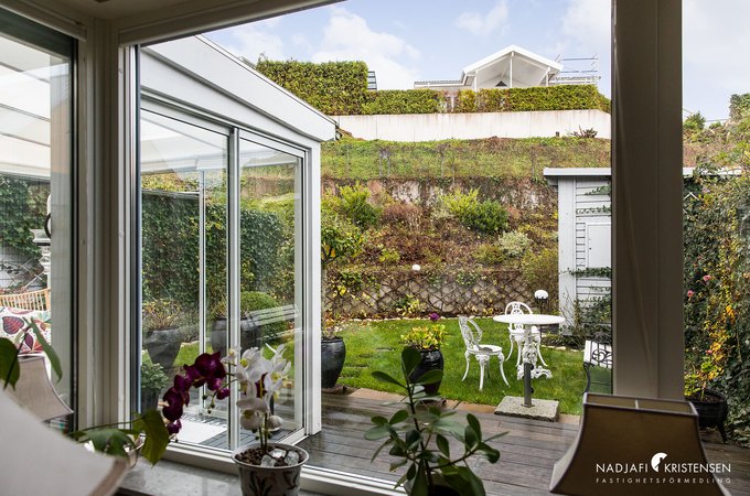 MED74BDAB229F2641939BD73429FD0B1CBB