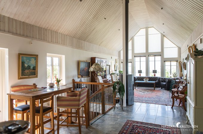 MED7EFDEE06D93748A5ACE8BD5462D63760