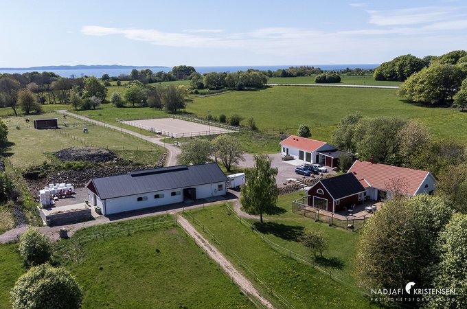 MED8F06705A6010450D8F7AA41B3AD4B411