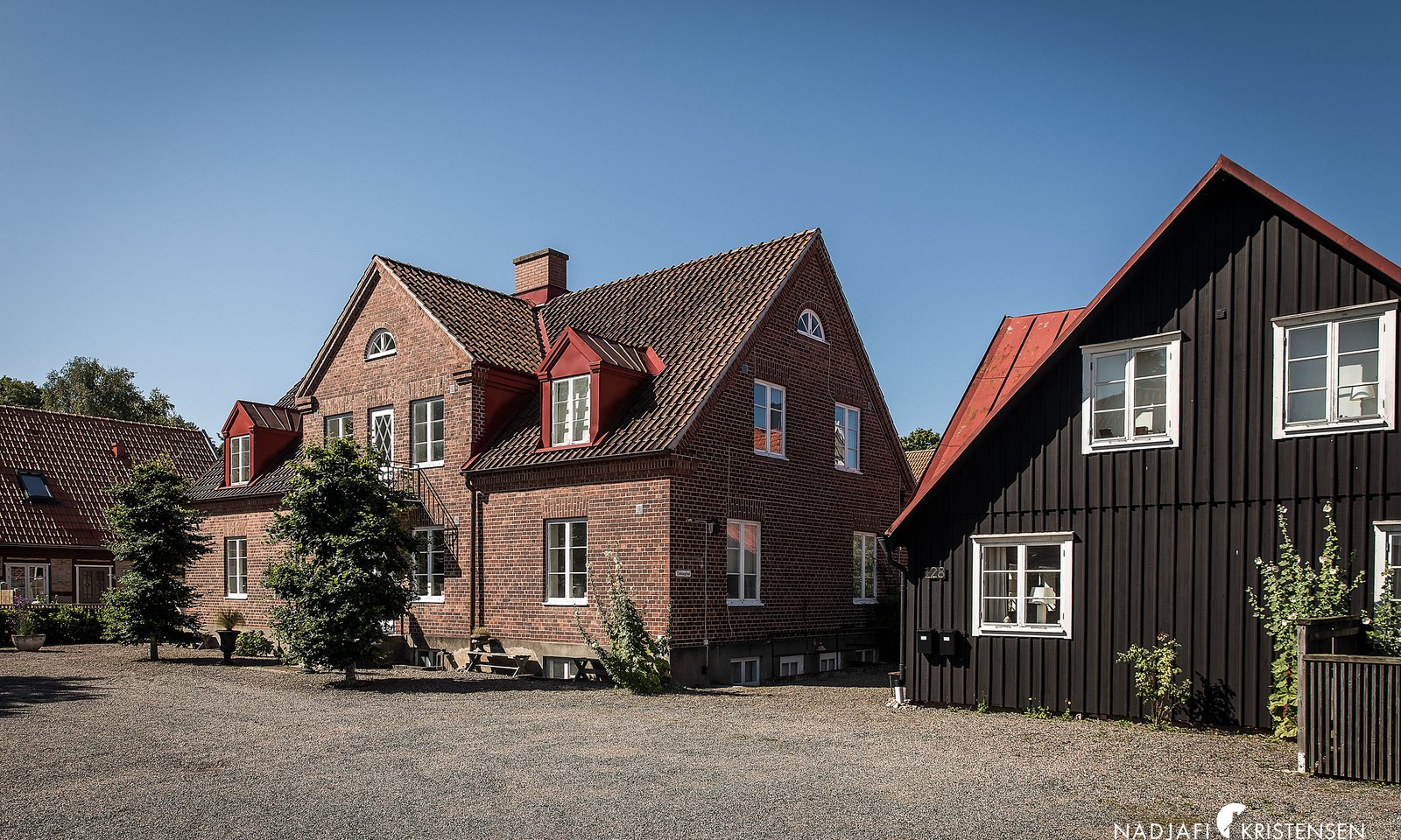 MED983EDFF1D5F74E1FAB5AB68C22C5E26E