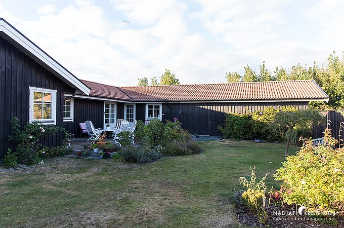 Uteplats och trädgård