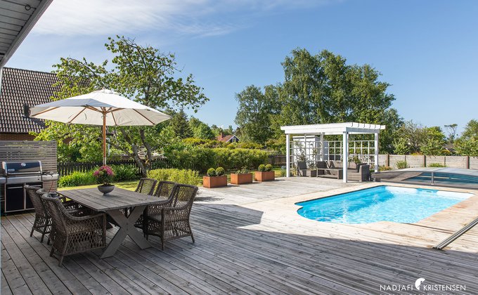 MEDCFC5495FAFD84E68A8C64D9E75E0DFC6