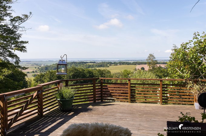 MEDD2F400DC7BC74C1C83922DFD79319F8D