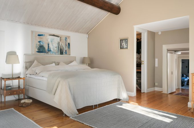 MEDF82959E7BEF24EC095A7C79BA3C7651A